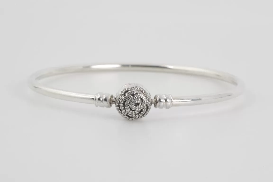 7" ﻿Pandora 925 Silver Hoop Bracelet (9.40g.)