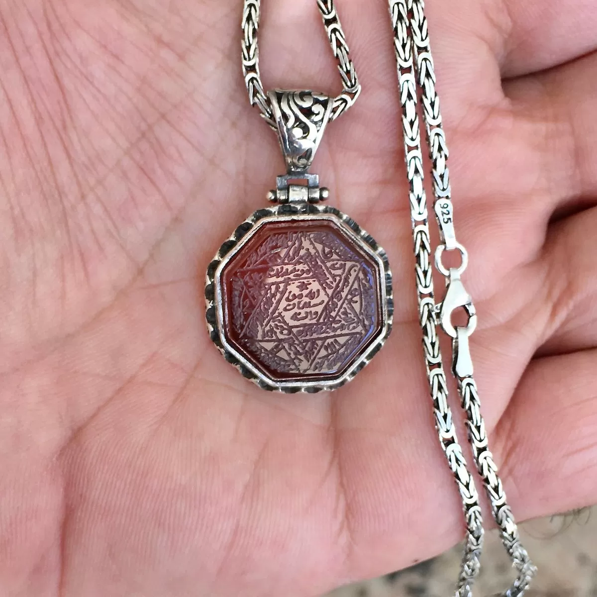 Agate Pendant Handmade 925 Sterling Silver Seal of Solomon engraved Talisman incl. Kings Chain Necklace