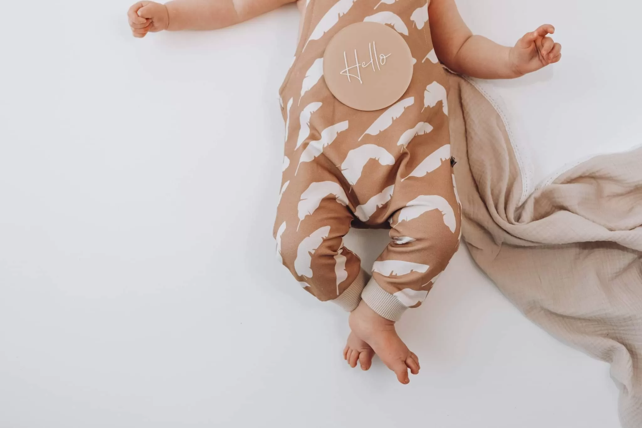 babana leaf romper last one! - 3-6 mths