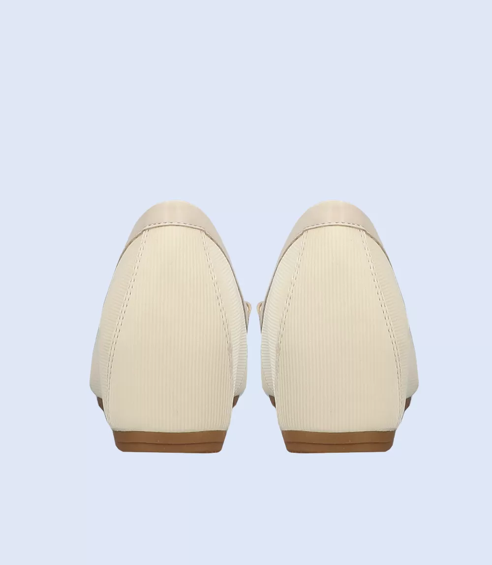 BW8302-CREAM-Women Comfort Moccasins