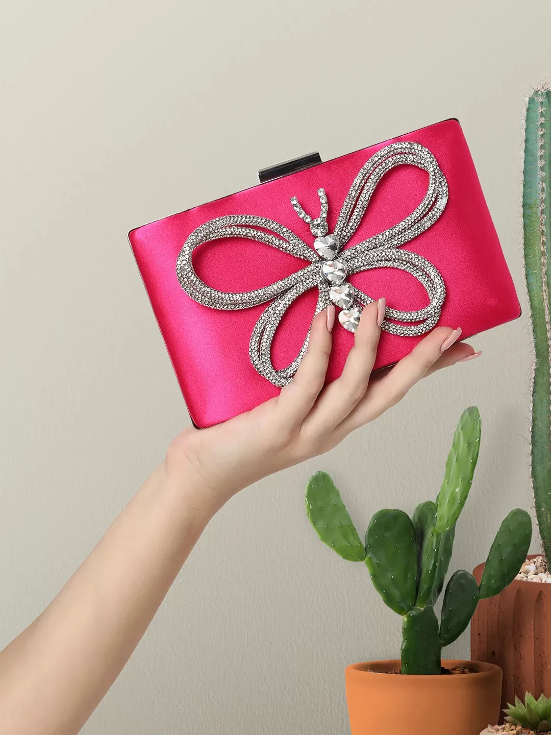 Caprese Ella Clutch Medium Fuchsia