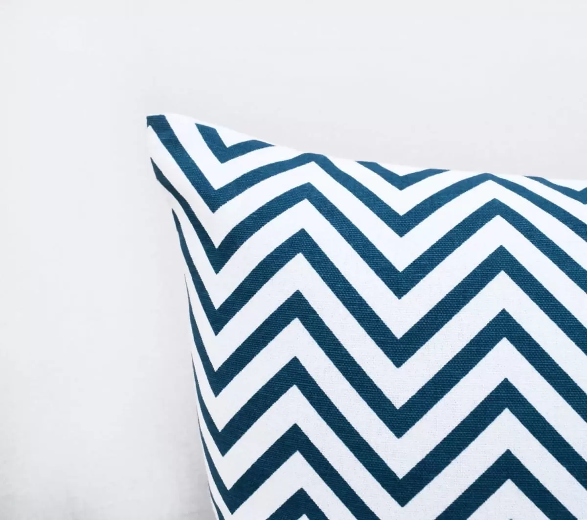 Chevron print, indigo pillow cover, cotton cushion cover, size available.