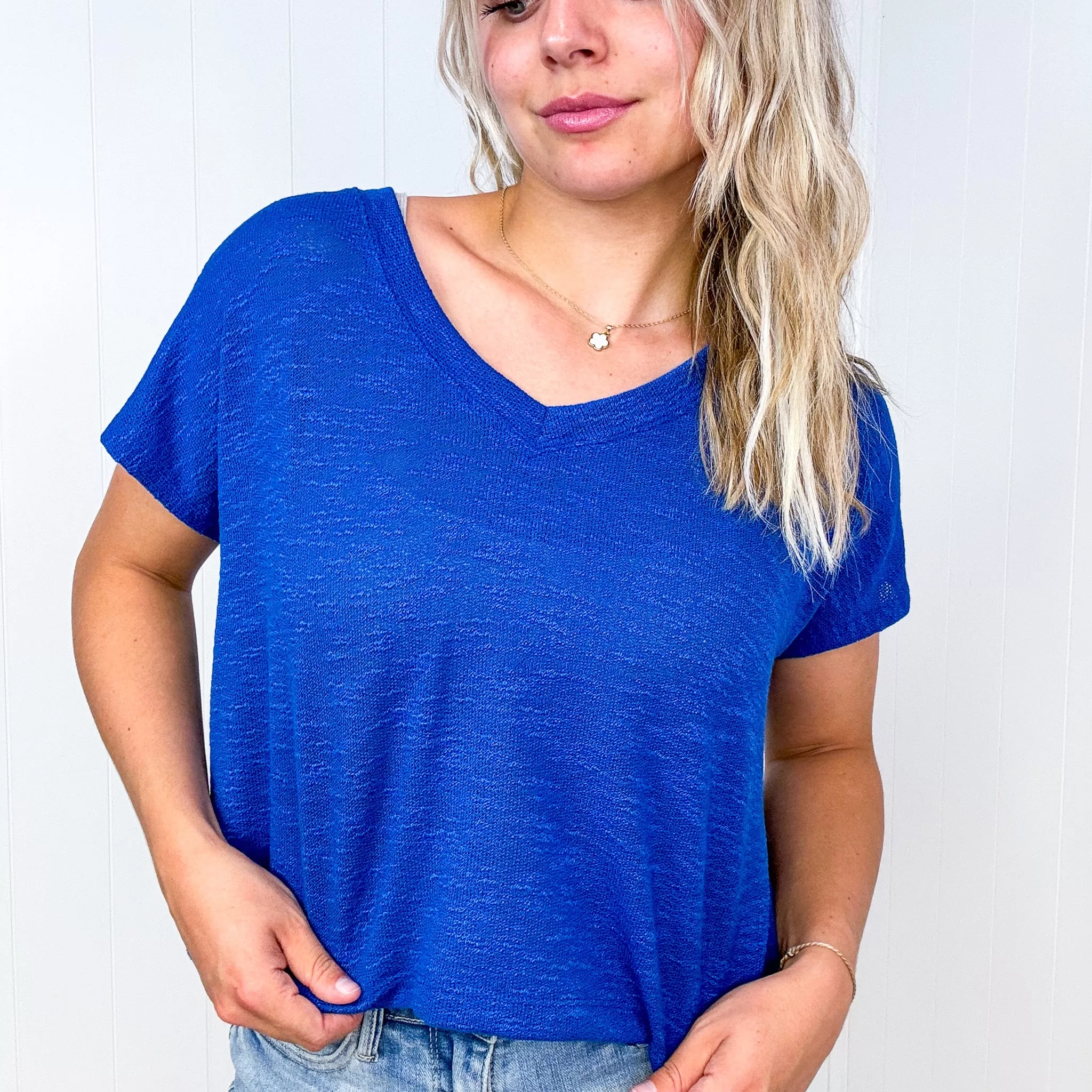 Classic Comfort Slub V Neckline Short Sleeve Top in Blue