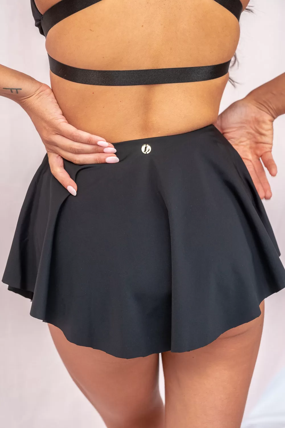 Free Flow High Waist Shorts