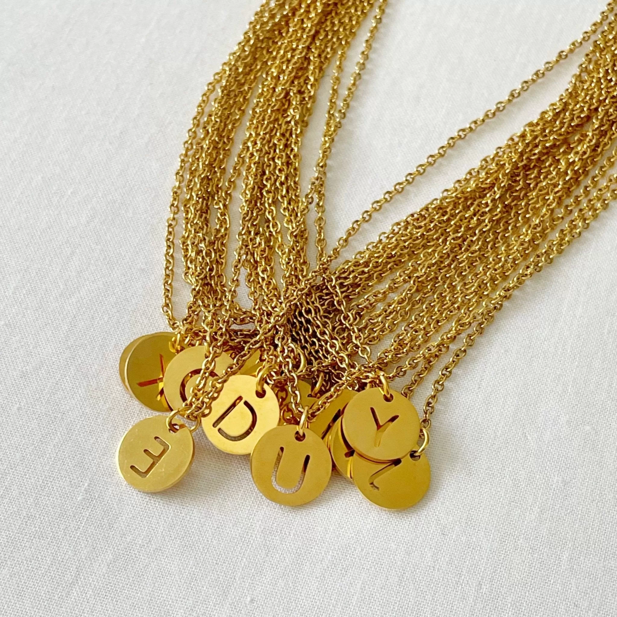 Initial Necklace Gold (A-Z)