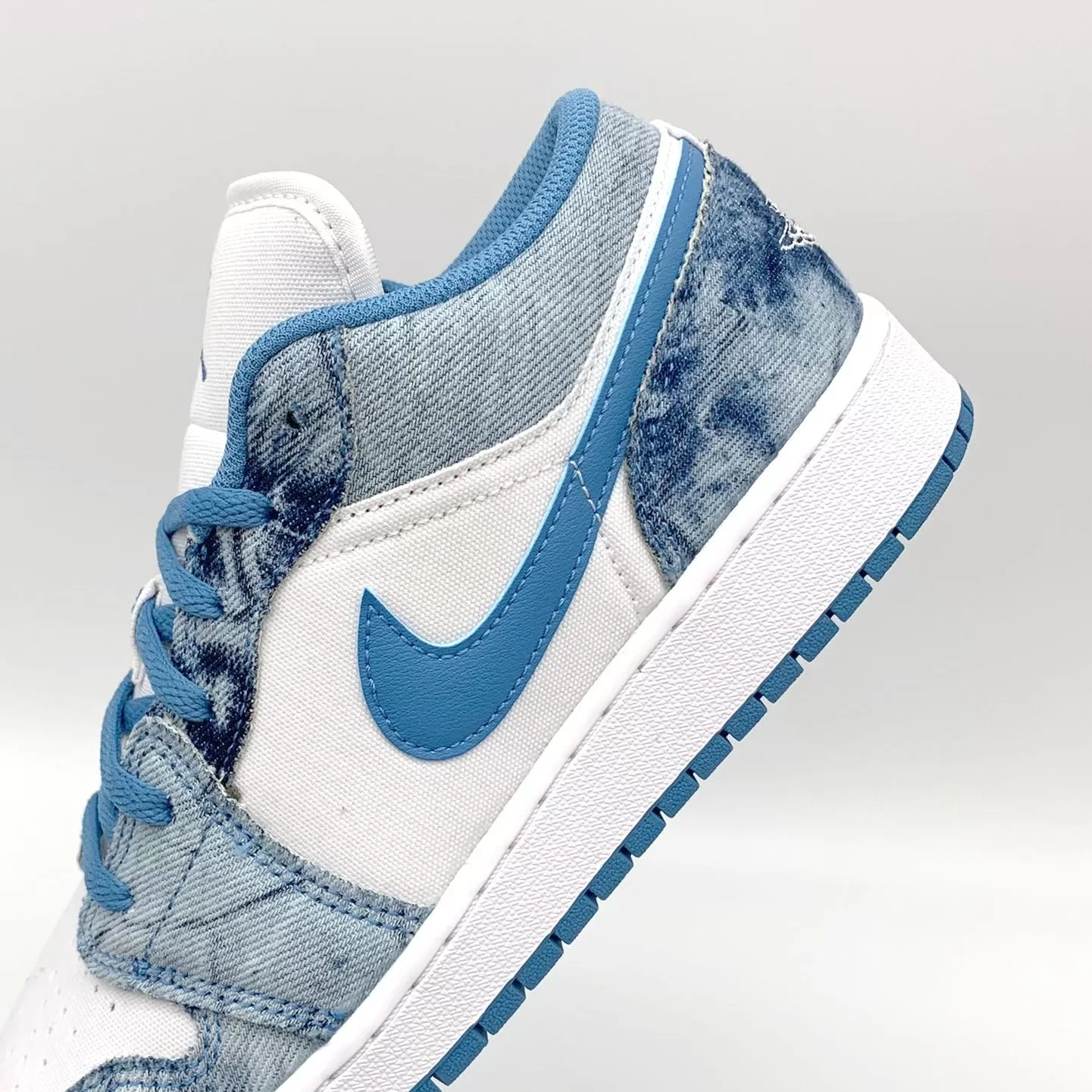 Jordan 1 Low Washed Denim