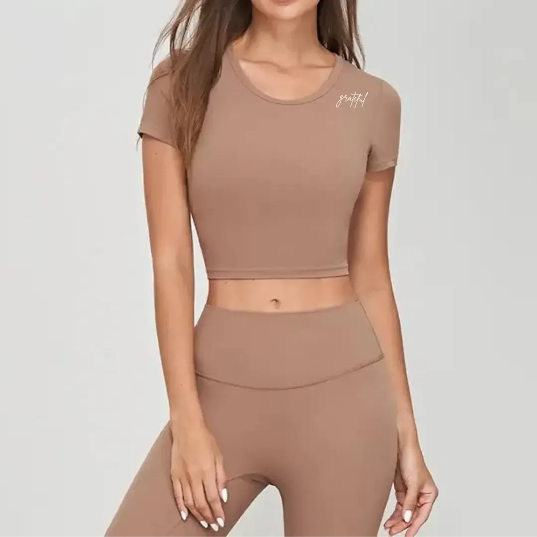 LYCRA FITTED CROP TEE