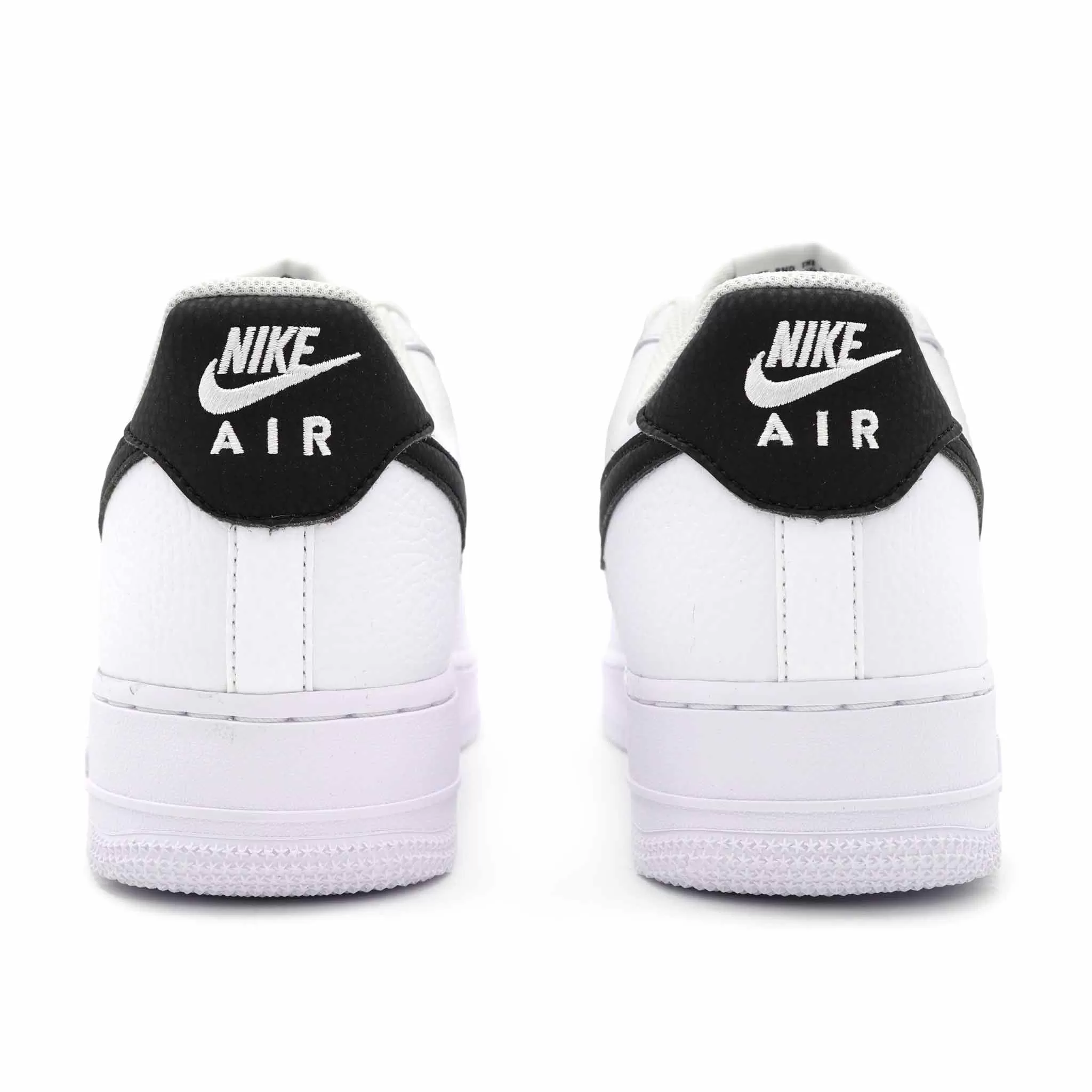 NIKE AIR FORCE 1 '07 WHITE BLACK PEBBLED LEATHER 2021