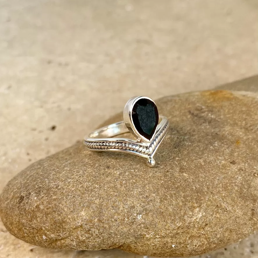 Onyx Ring - Aurora