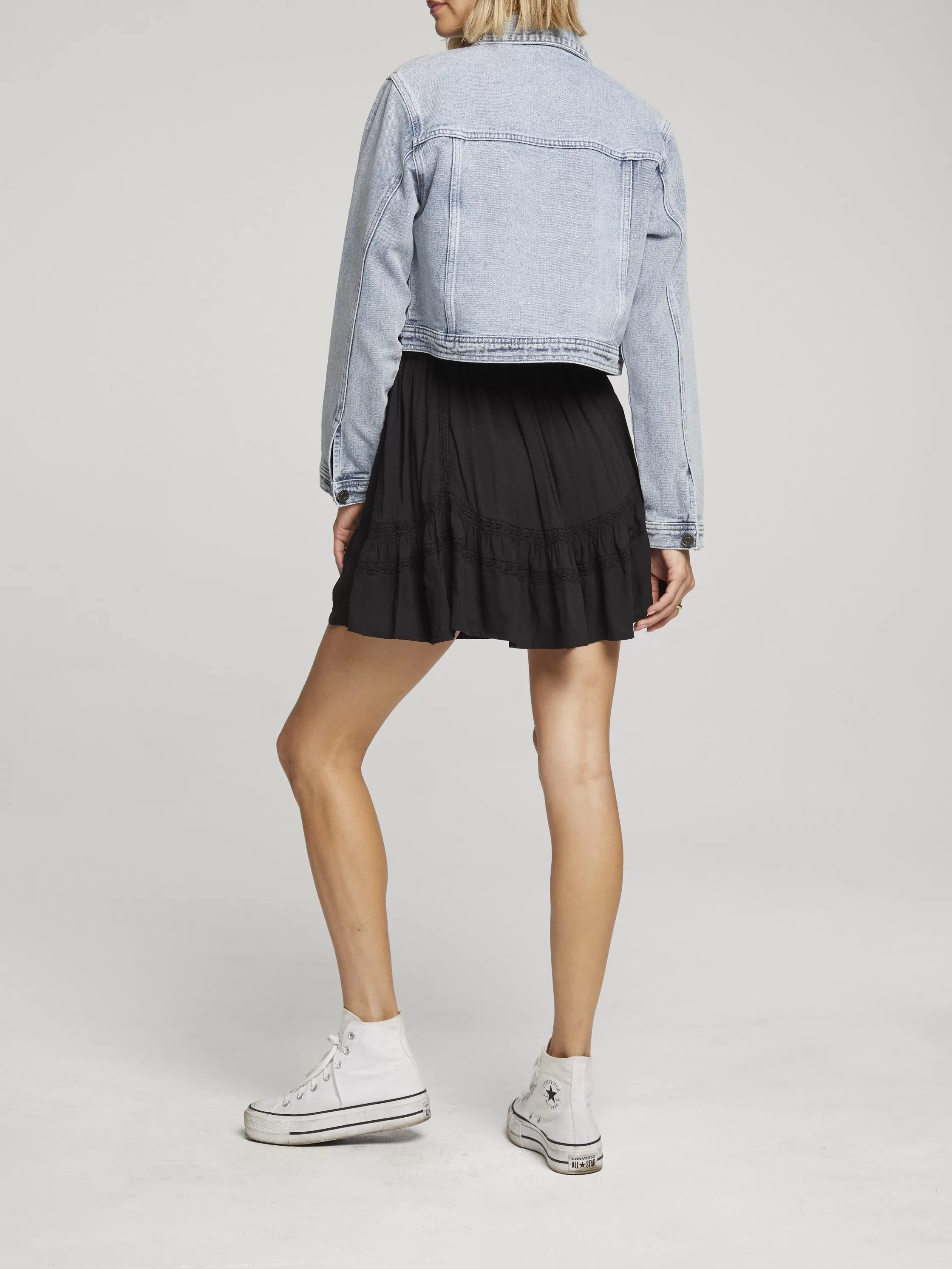 SALTWATER LUXE Crop Denim Jacket